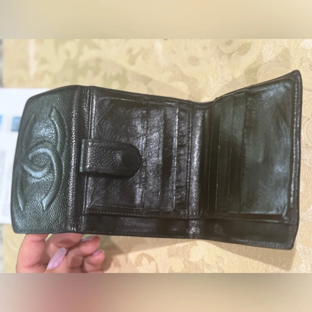 Vintage Chanel Black Caviar Leather Wallet snap is not snappy W/ COA